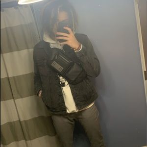 Meet your Posher, Isaac